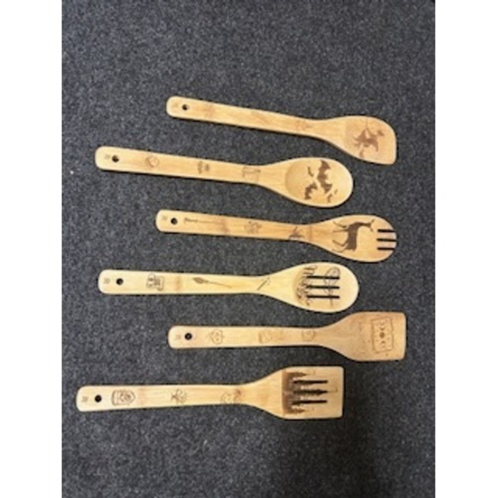 Riviera Bamboo Utensils Set Halloween Witch Bat Spooky Kitchen Cooking Serving - Picture 6 of 8